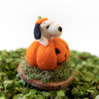 Load image into Gallery viewer, Snoopy Pumpkin on Stand