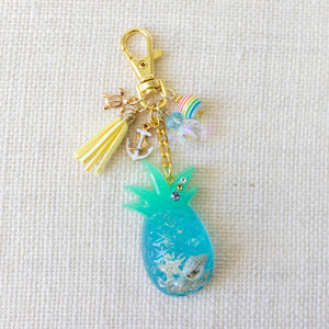 Pineapple "Under the Sea" Charm Keychain [Glows in the Dark]