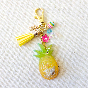 Pineapple "Aloha" Charm Keychain [Glows in the Dark]