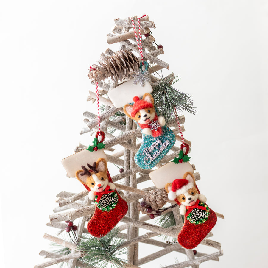 [PREORDER] Corgi Christmas Stocking Ornament/Magnet/Brooch